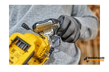 Dewalt DCS334P2 Çift Akü 5 Ah Dekupaj Testere