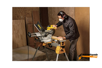 Stanley SM18 1800 W Gönye Testere