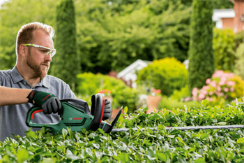 Bosch Universal HedgeCut 50 Çit Kesme