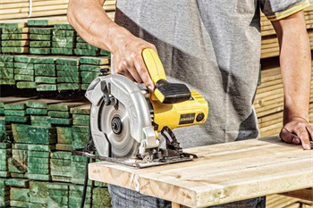 Stanley SC16 1600 Watt 190 mm Daire Testere