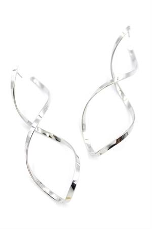 Dalgalı Küpe - Gümüş