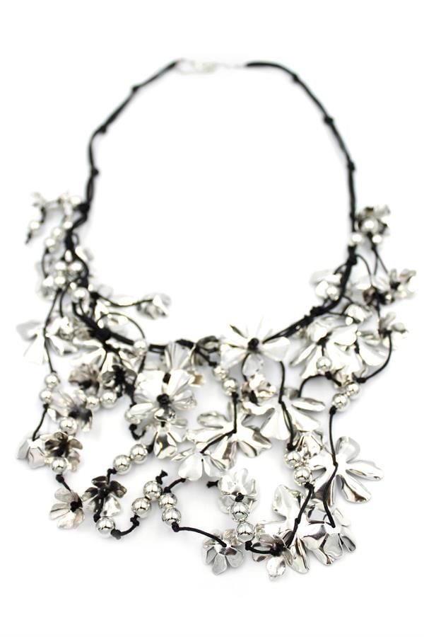 Metal Çiçek Kolye - Gümüş