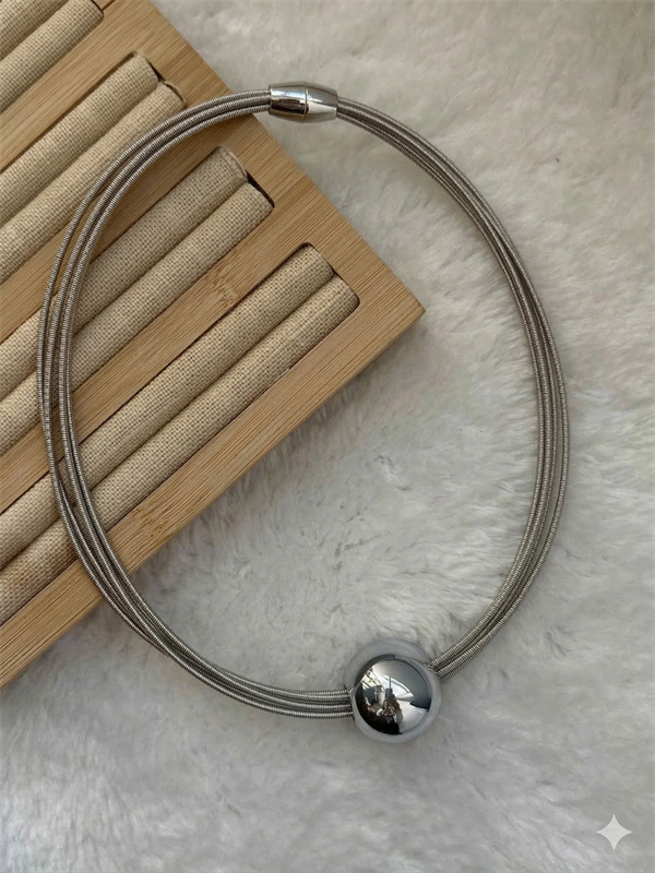 Tasma Kolye - Gümüş