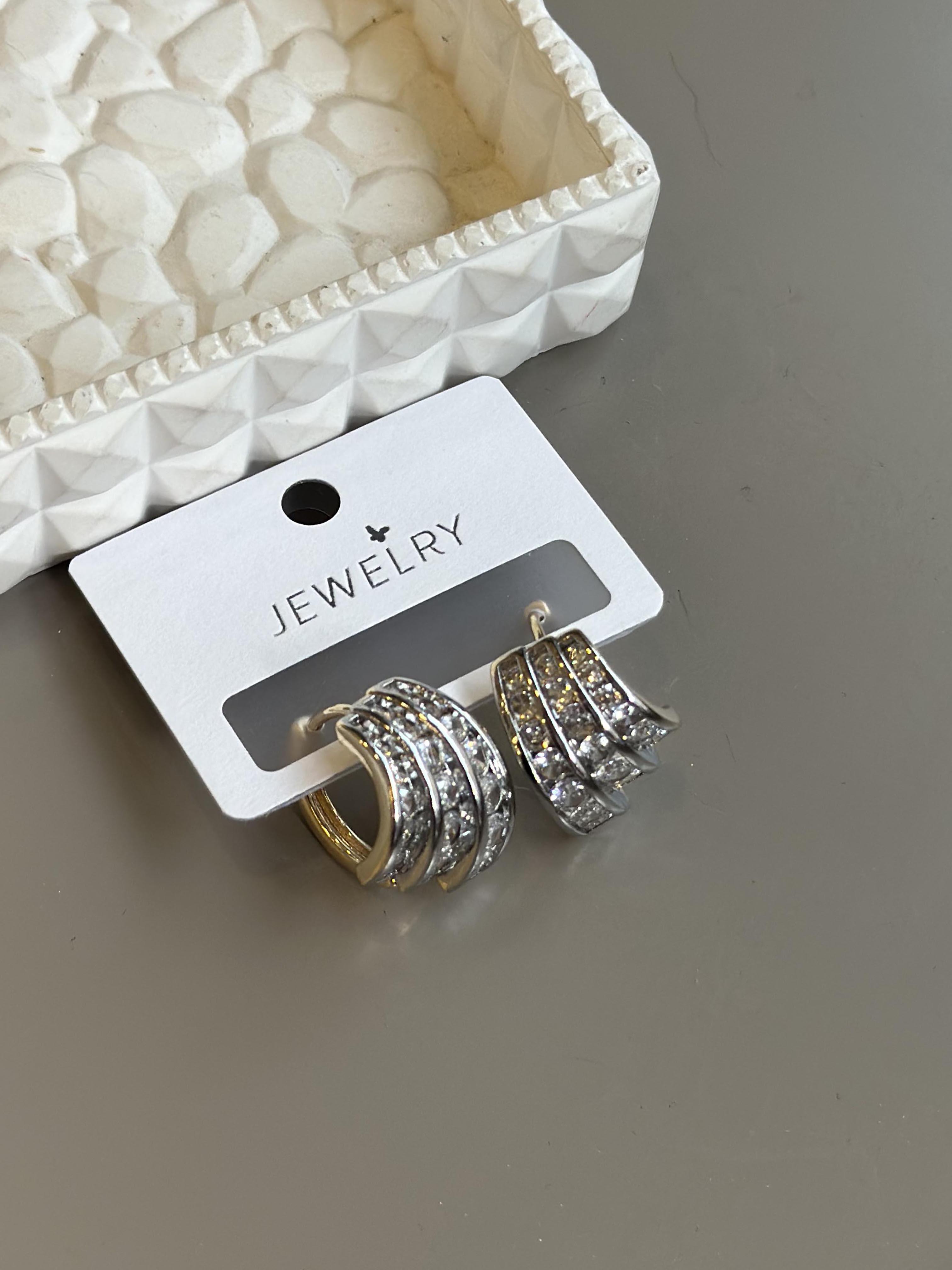 Taşlı Halka Küpe - Altın