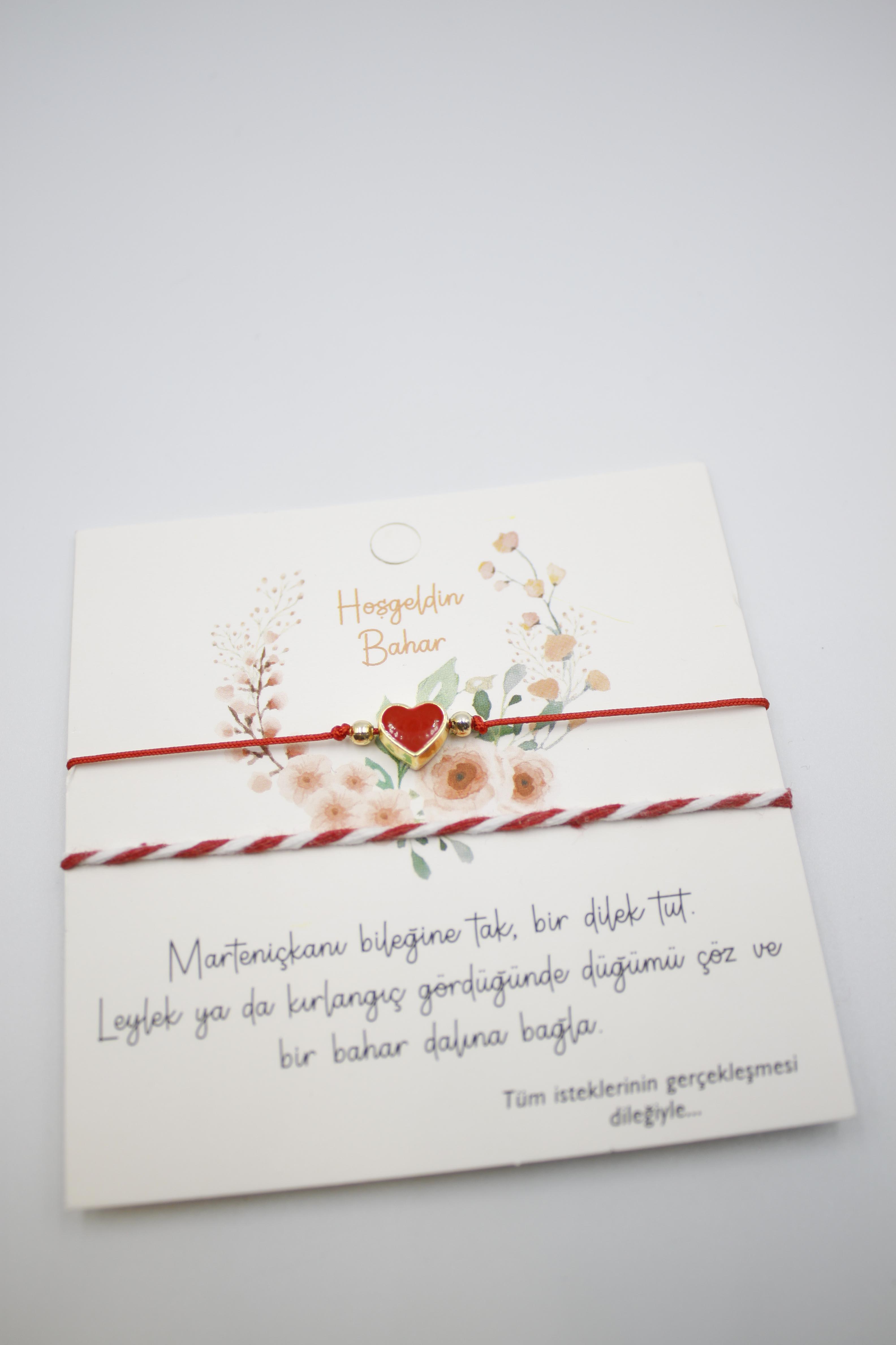 Mineli Kalp Marteniçka Bileklik - Kırmızı