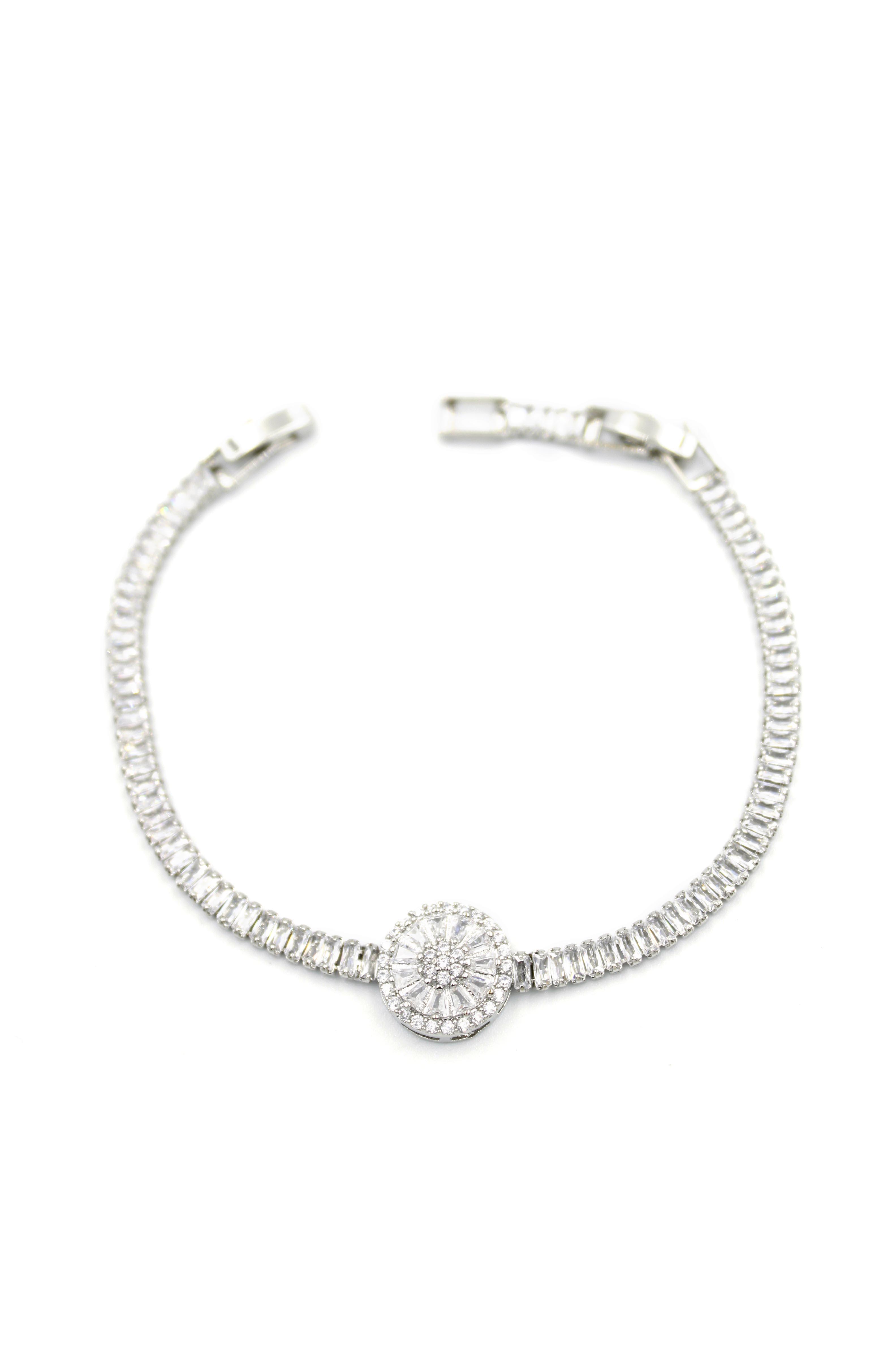 Zirkon Taşlı Oval  Bileklik - Gümüş