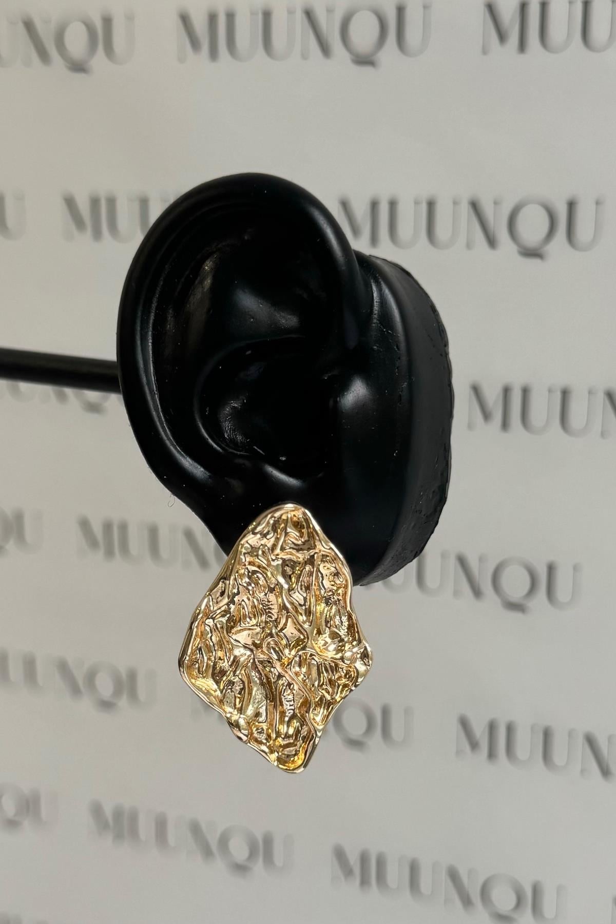 Döküm Gold Asimetrik Dövme Küpe