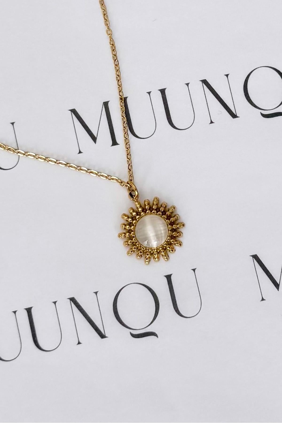 Gold Çelik Bej Taşlı Güneş Vintage Kolye