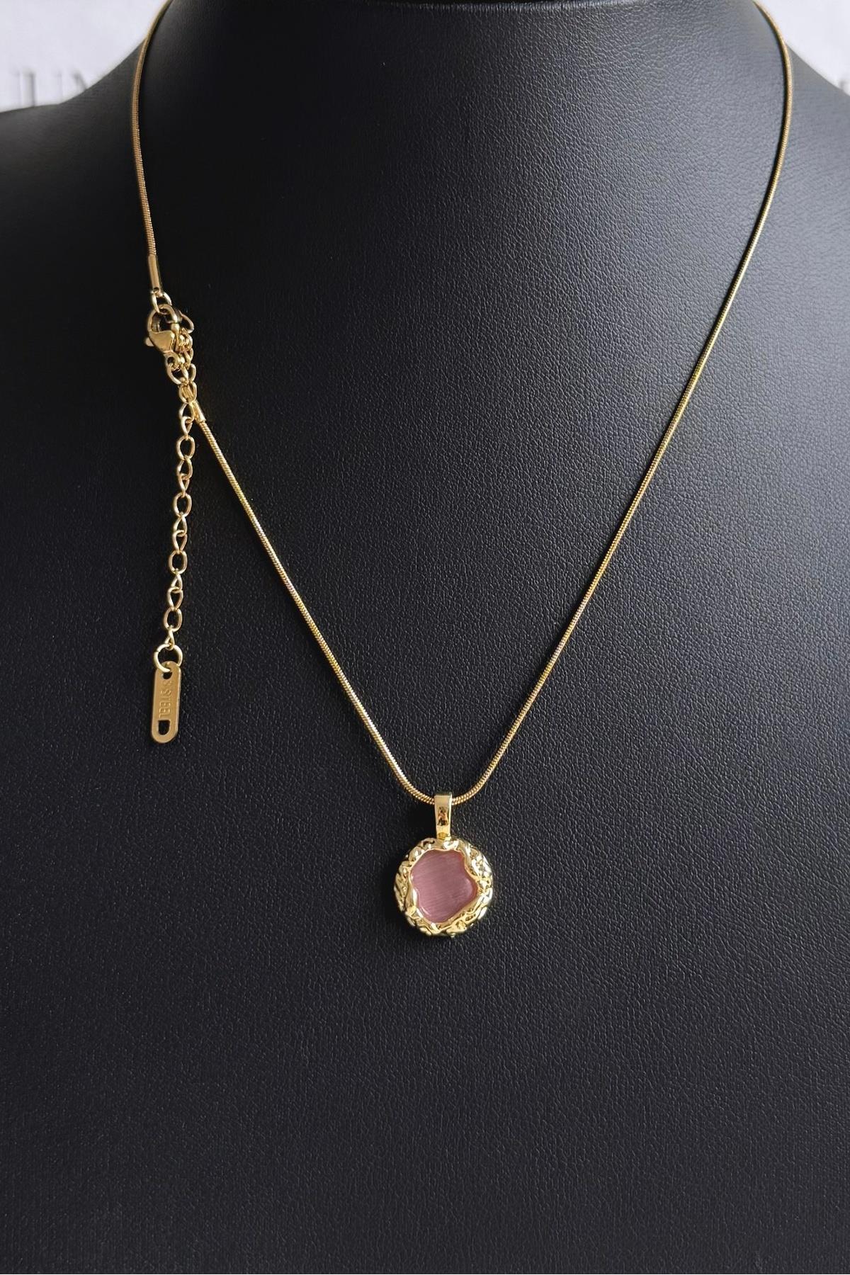 Gold Çelik Pembe Taşlı Asimetrik Vintage Kolye