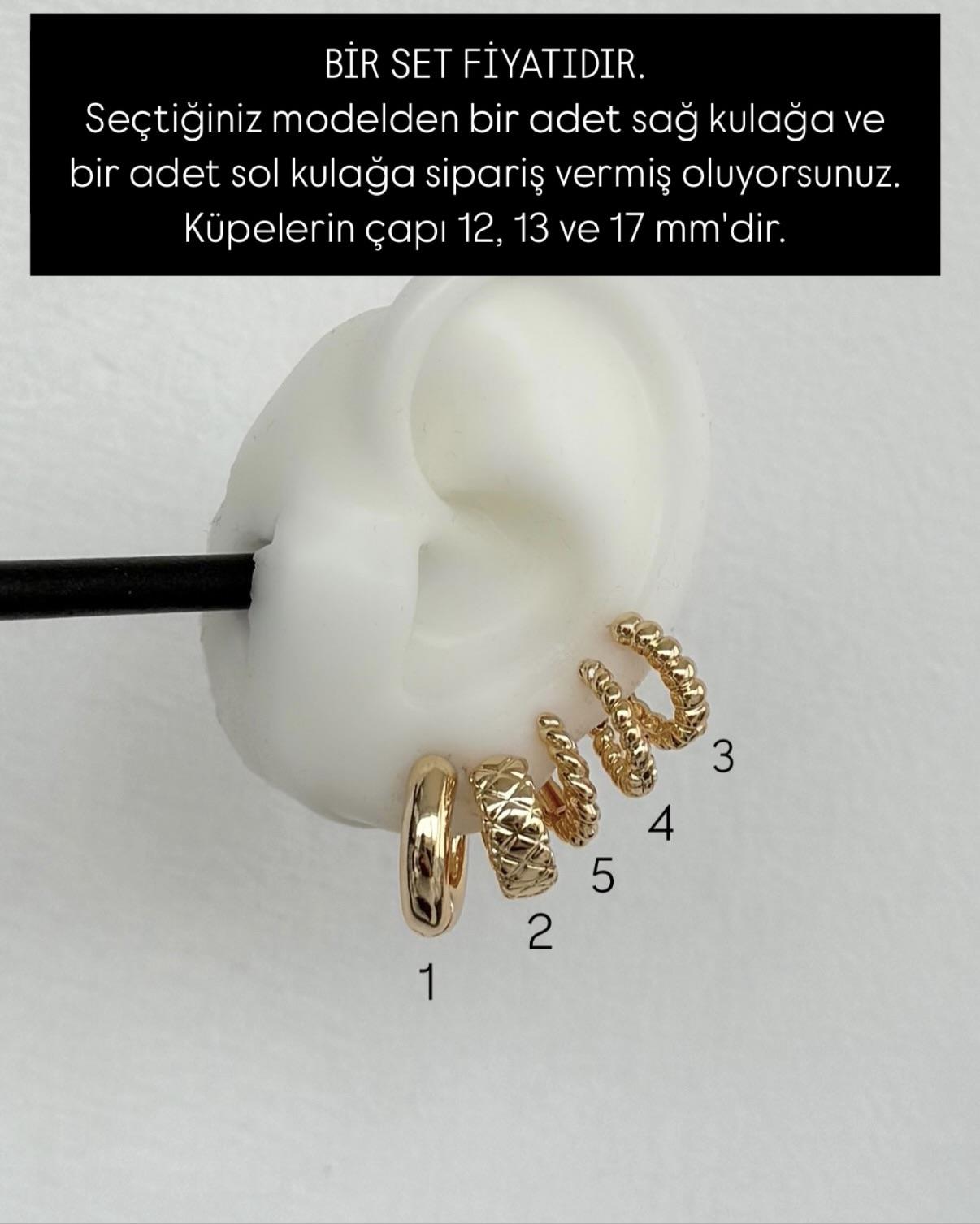 Gold Döküm Bir Set Küpe Karışık Model