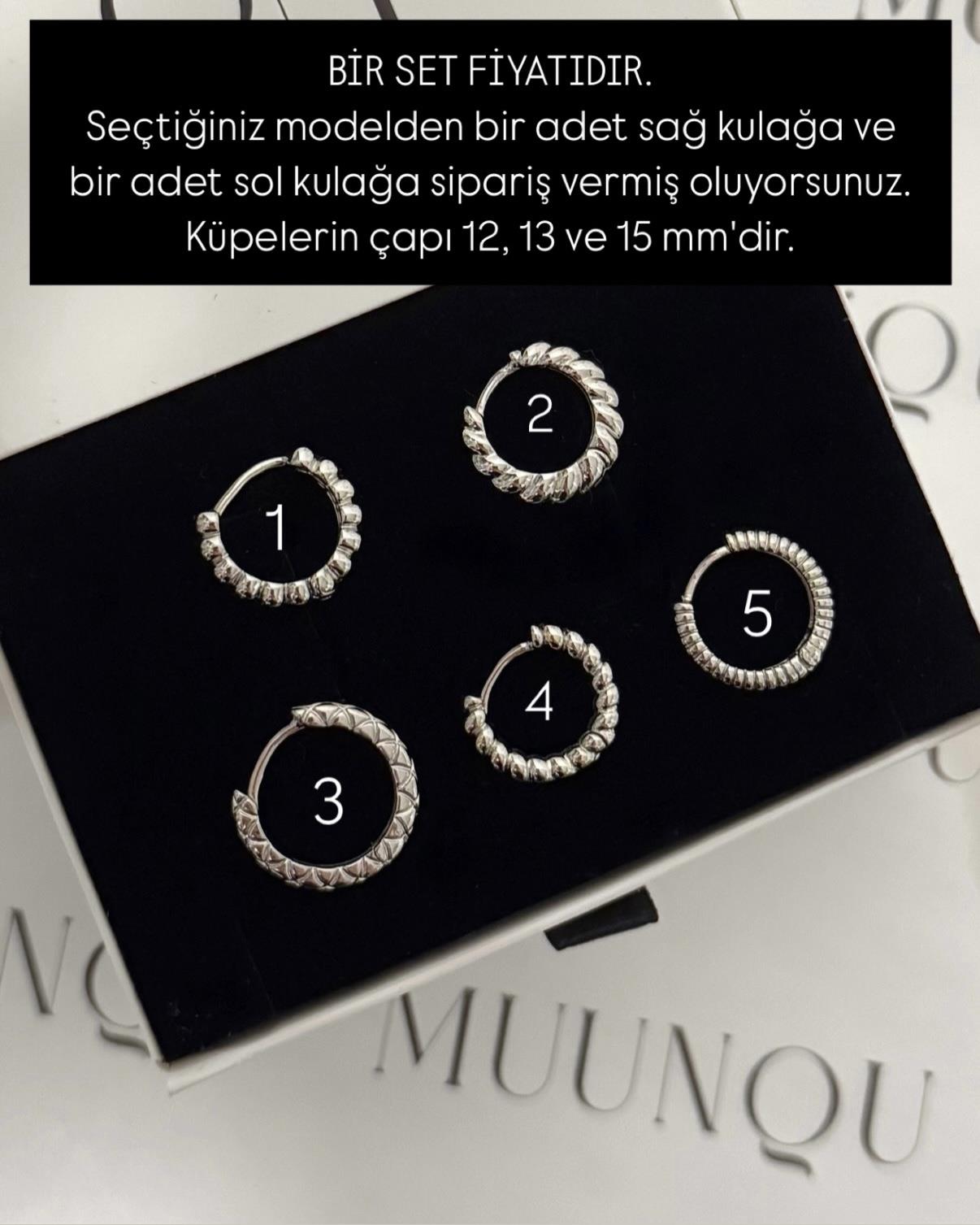 Gümüş Döküm Bir Set Küpe Karışık Model