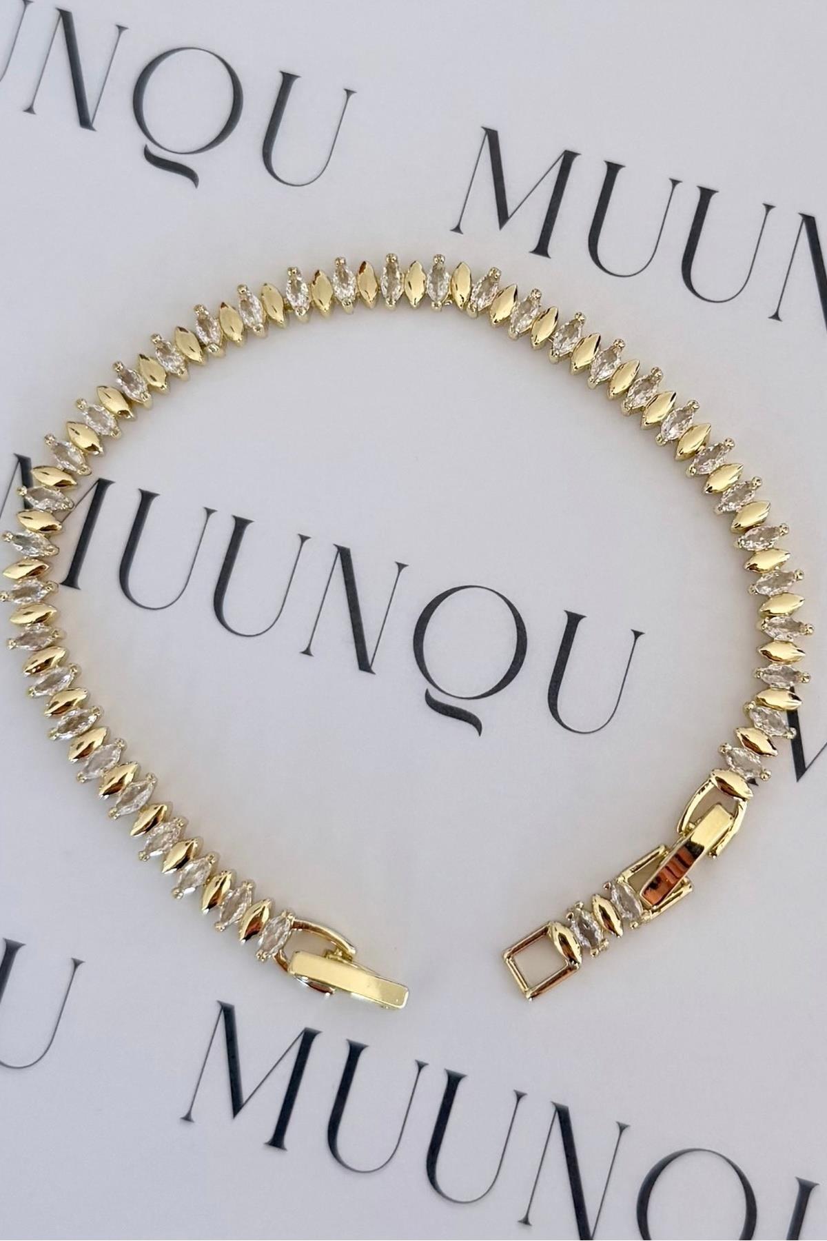 Özel Döküm Gold Oval Taşlı Şerit Bileklik