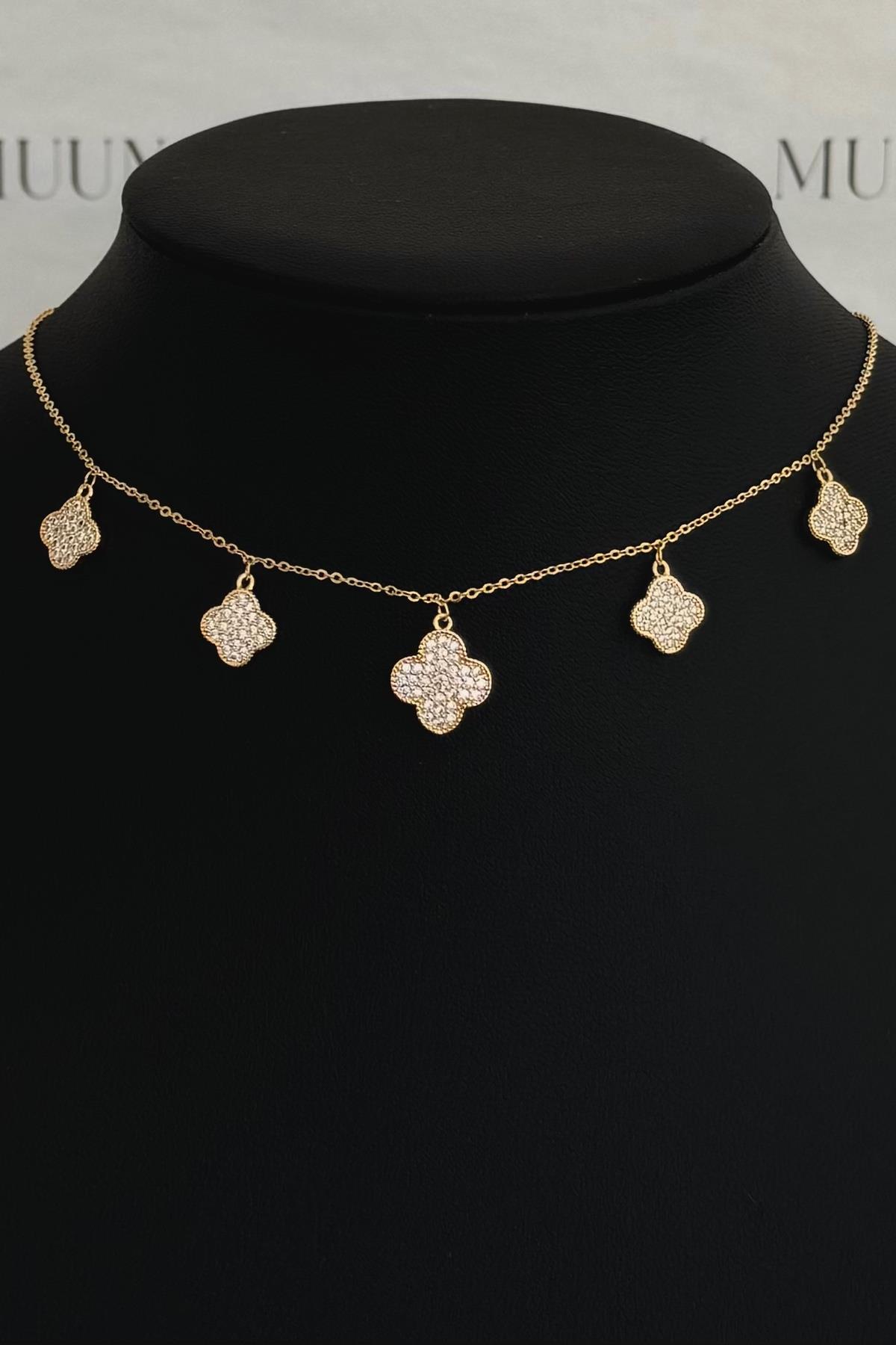 Özel Gold A.K. Taşlı Ayarlanabilir Mini VC Model Yonca Choker/Kolye