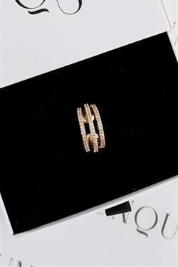 Gold A.K. Taşlı Üçlü Earcuff