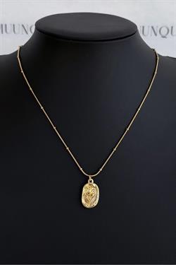 Gold Çelik Gül Motifli Oval Kolye