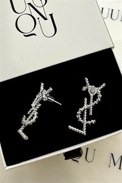 Gümüş A.K. Ysl Burgu Küpe