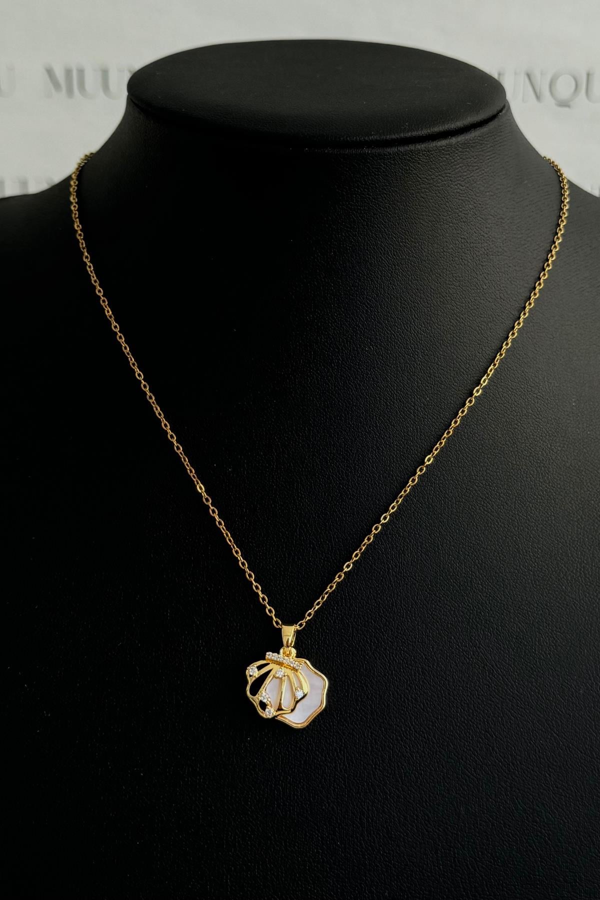 Gold Çelik Taşlı İstiridye Kolye