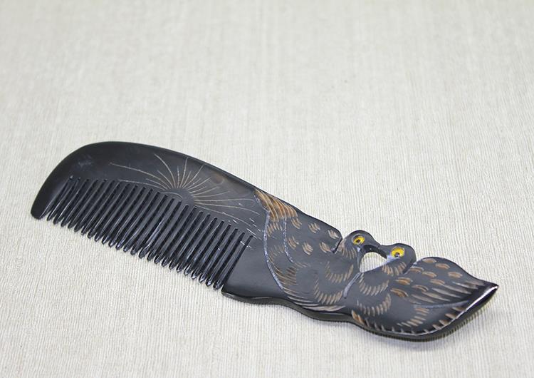 Kemik Tavuskuşu Tarak Model 4