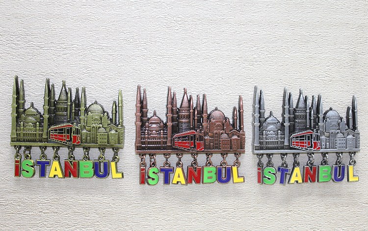 Sarkaçlı İstanbul Temalı Magnet - Model 3