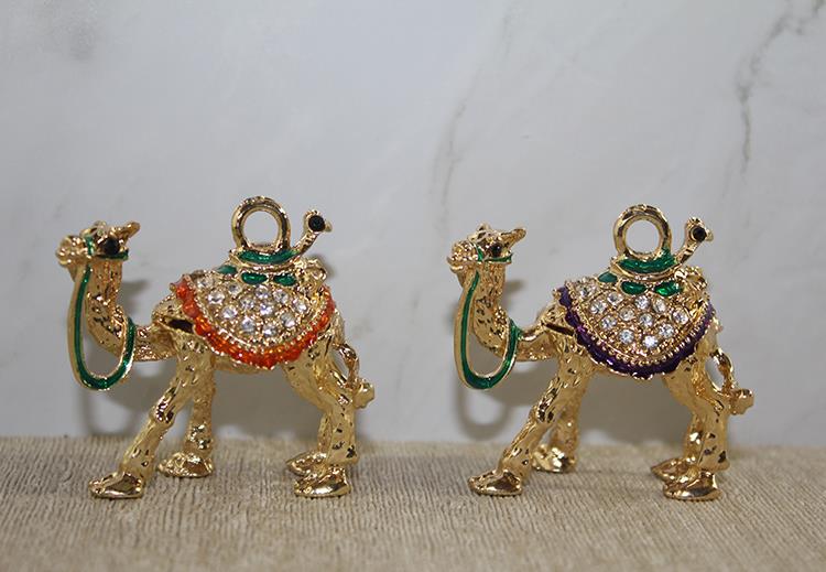 Swarovski Taşlı Minik Figür - Deve