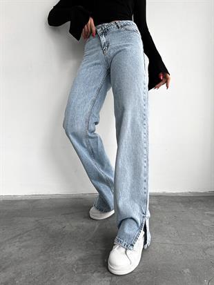 Kadın Paça Yırtmaçlı Mom Jeans Pantolon Açık Mavi