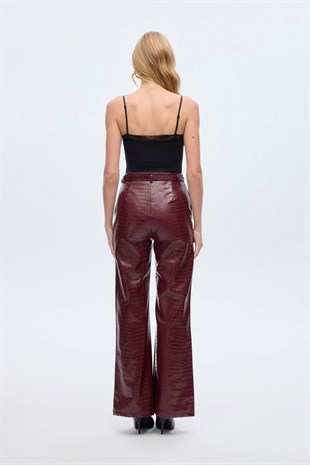 Dantel Yaka Askılı Bodysuit Siyah