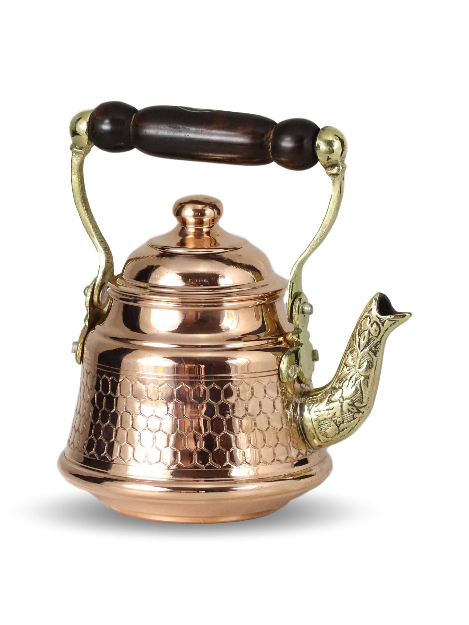 Bakır ÇaydanlıkSonay BakırcılıkZımbalı Küçük Petekli İşlemeli Ihlamur Demliği 1 mm Kalınlık 650 Ml