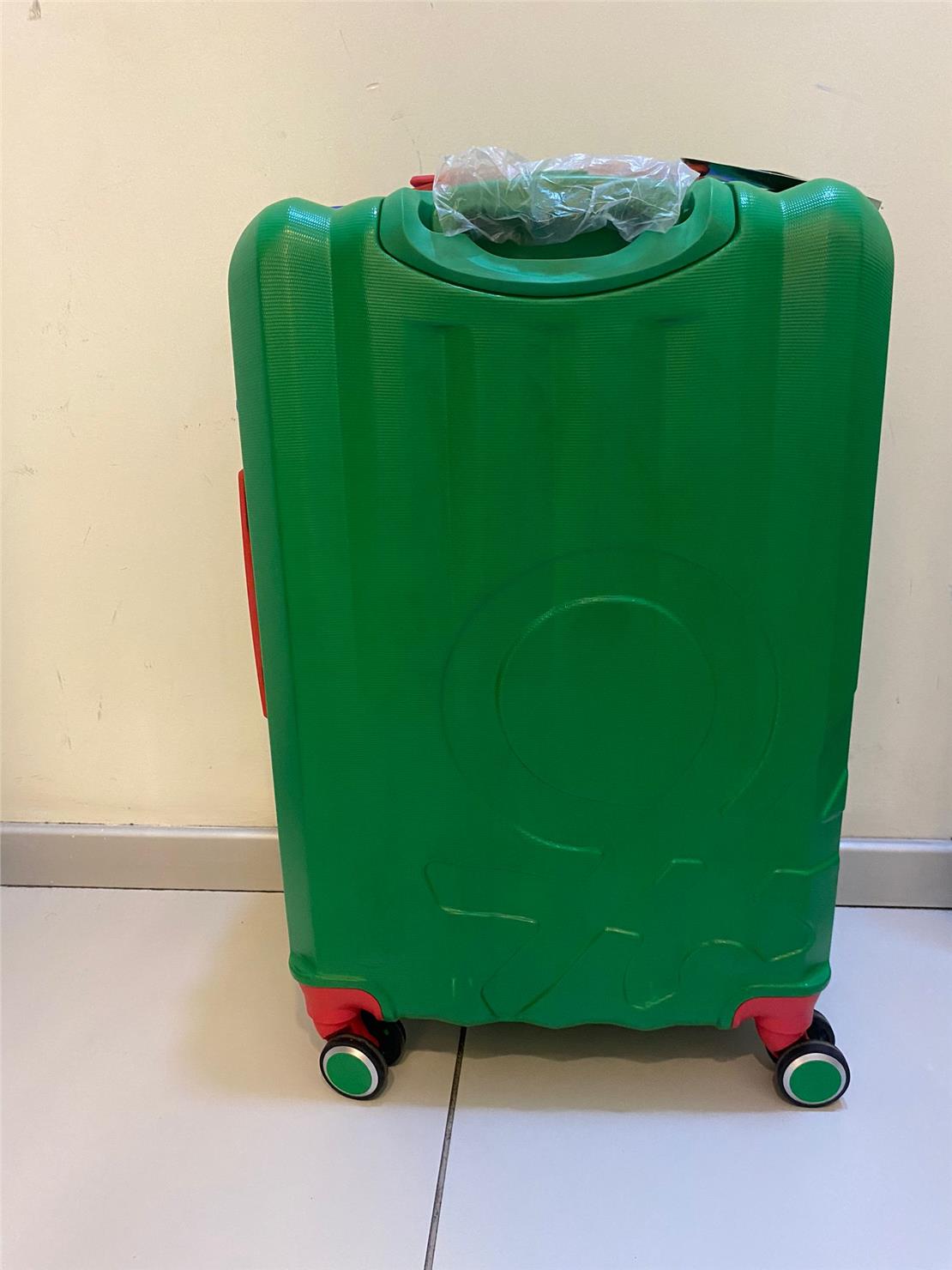 BENETTON TROLLEY 60 CM YESIL Çanta Cüzdan Modeli Çanta Cüzdan