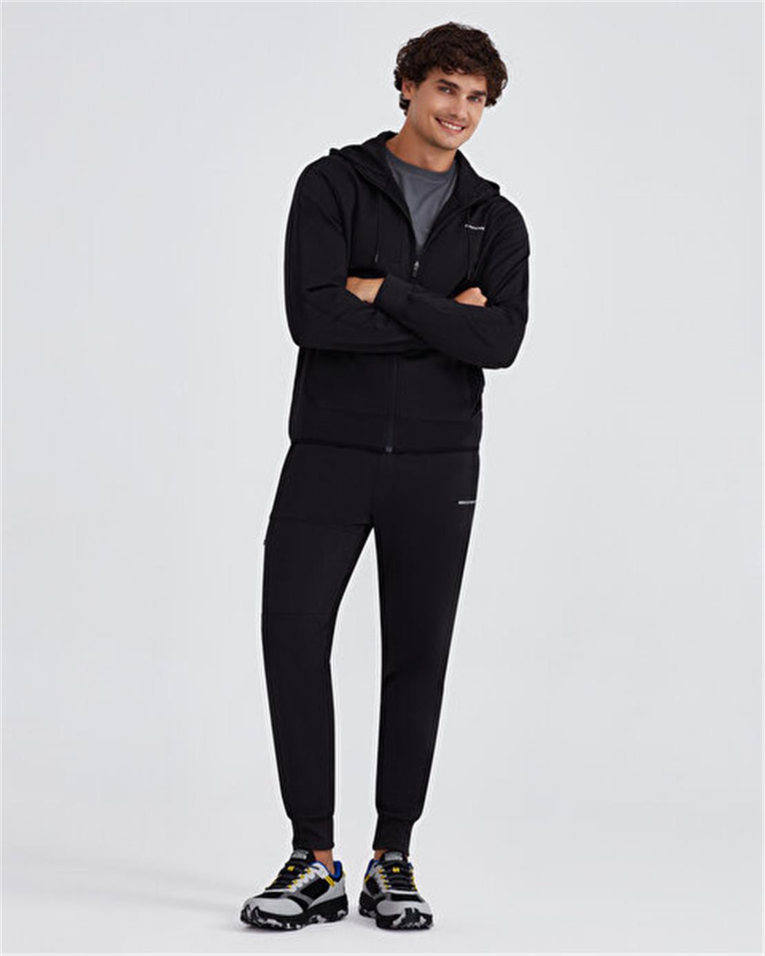 SKECHERS M Performance Coll. Suit Track Suit