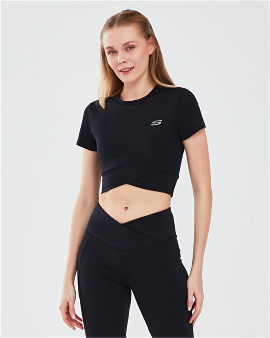 SKECHERS Performance Coll. W Short Sleeve  T-Shirt Tişört Modeli Tişört