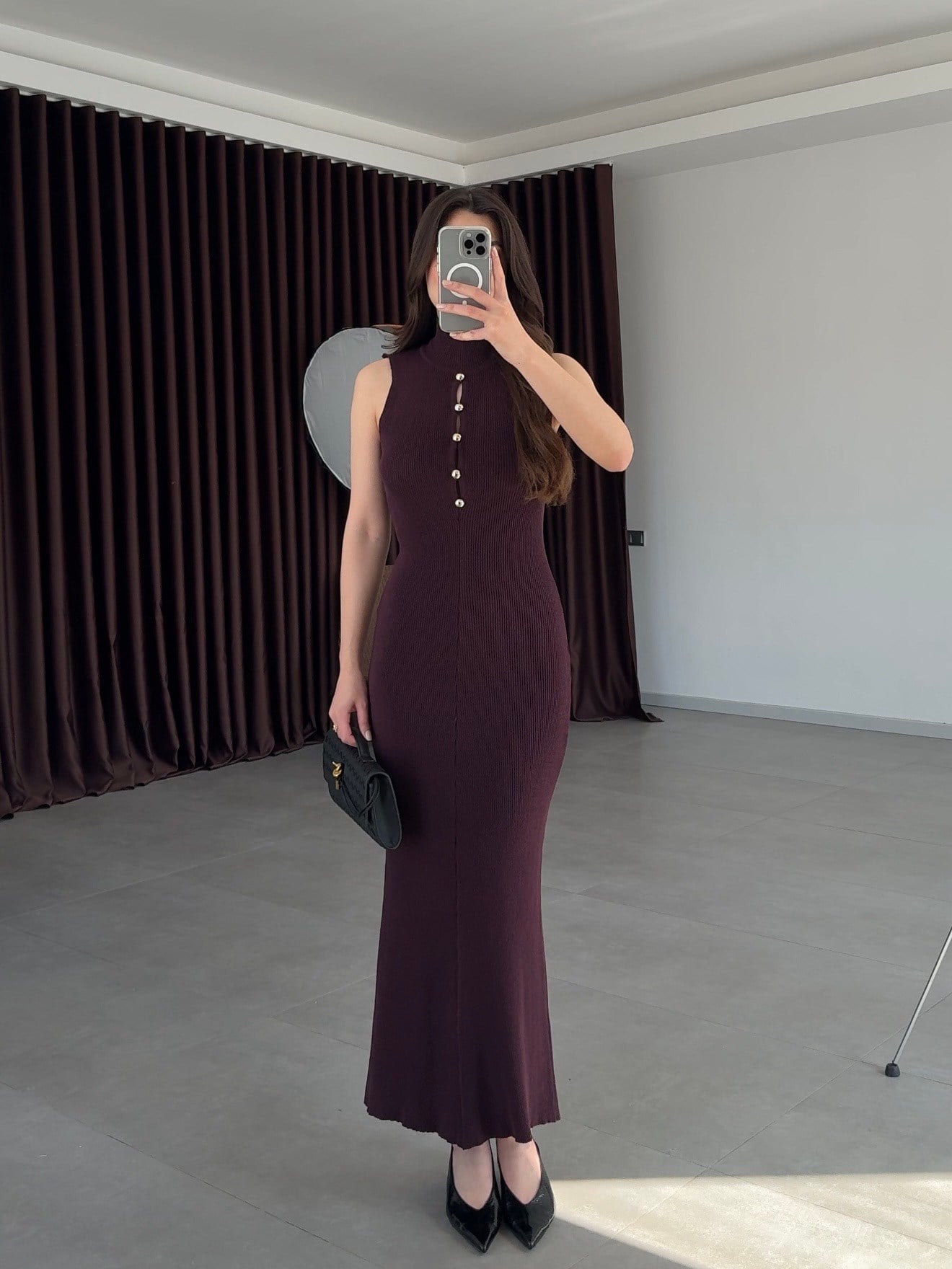 Mürdüm Taş Detaylı Uzun Triko Elbise