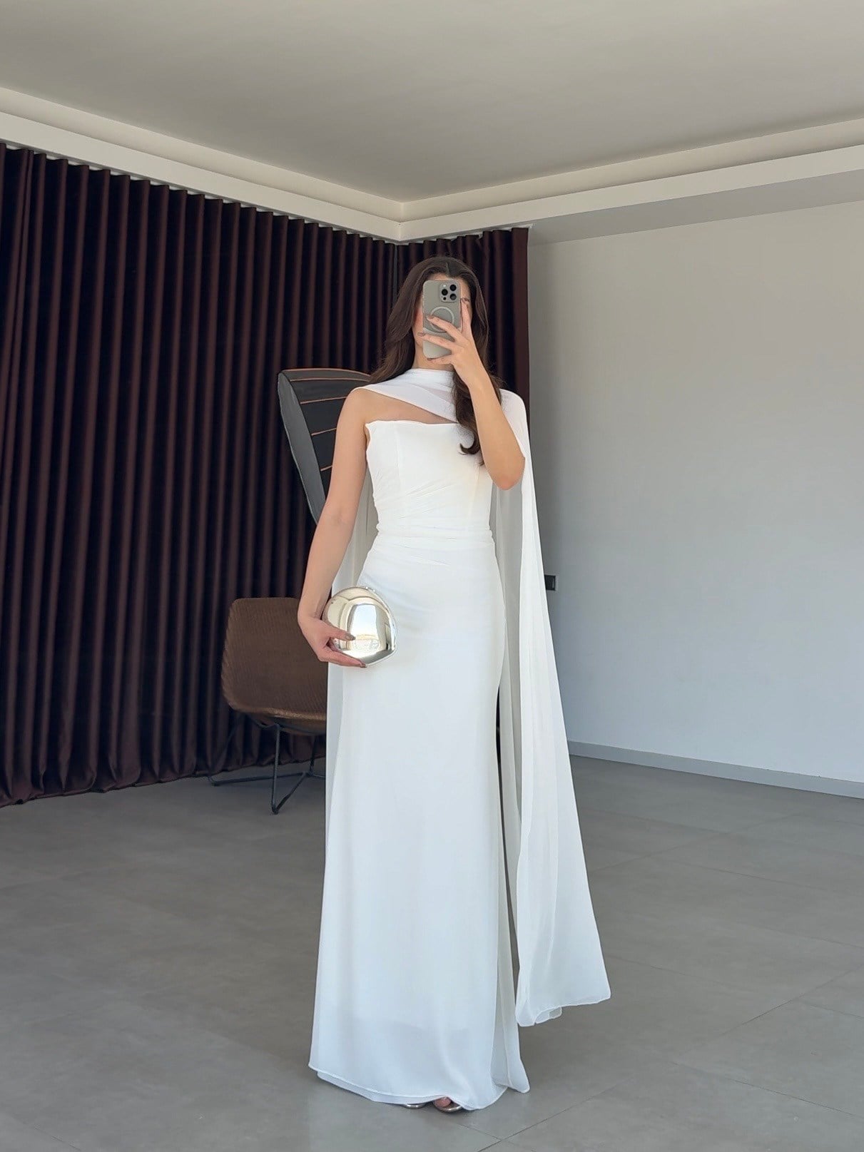Straplez Drape Detay Fularlı Abiye Elbise- Beyaz