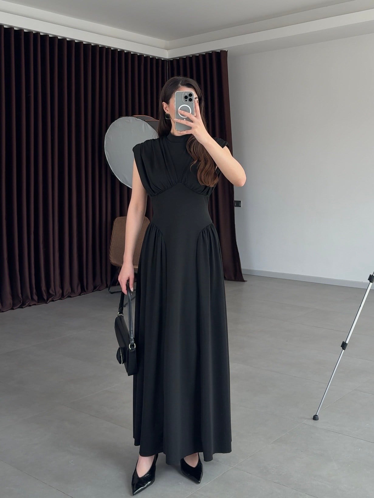 Belden Oturtmalı Elbise- Siyah