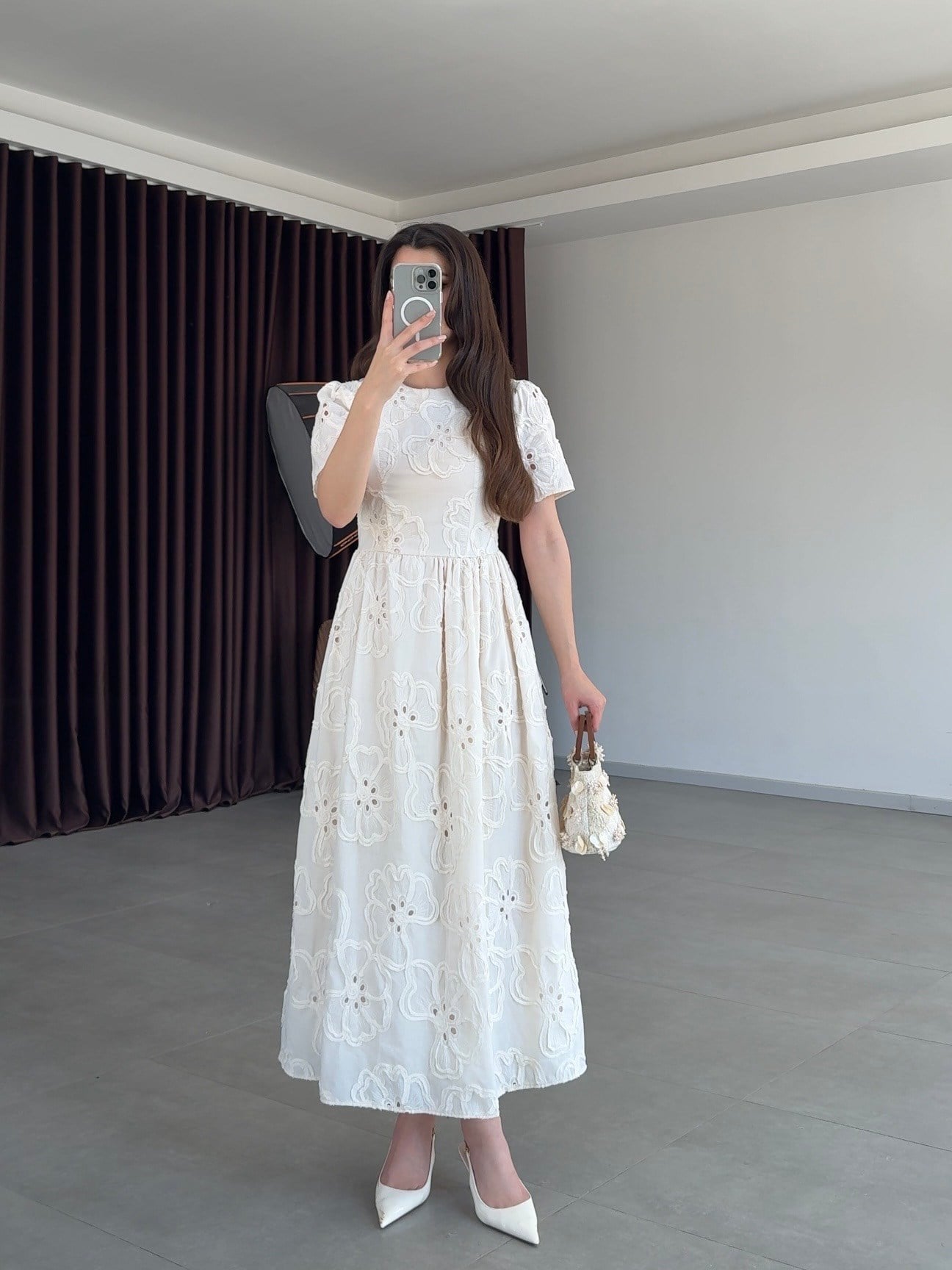 Woly Brode İşlemeli Elbise