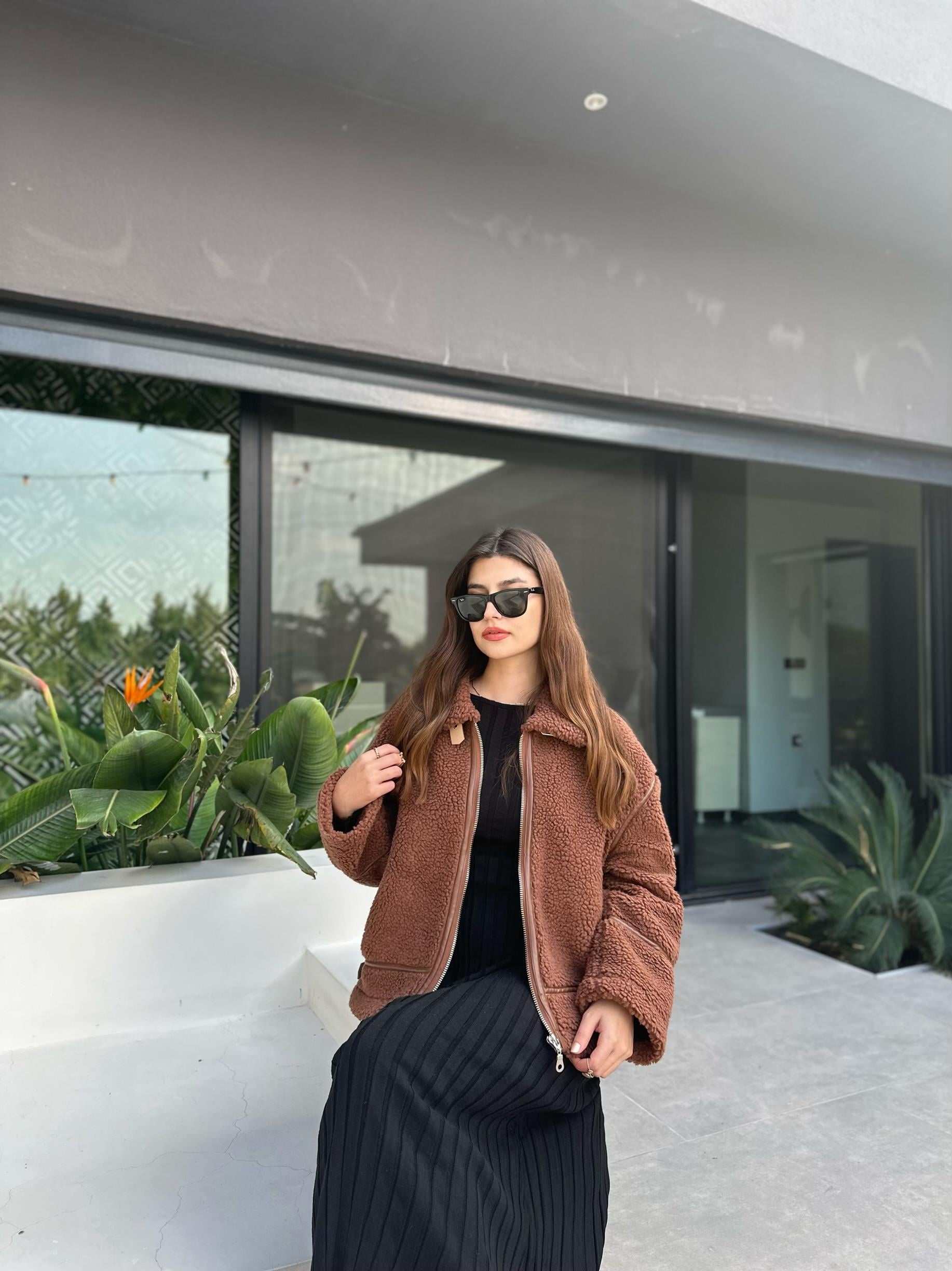KAHVERENGİ ZR MUADİL PELUŞ MONT