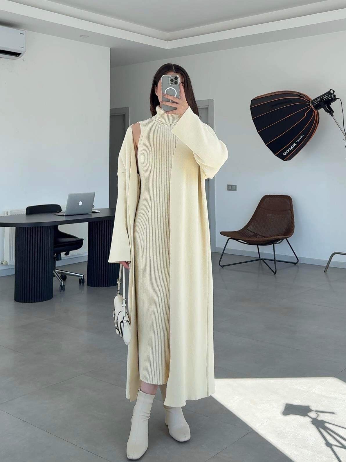 BOĞAZLI ELBİSE/ HIRKA TRİKO TAKIM- Ekru