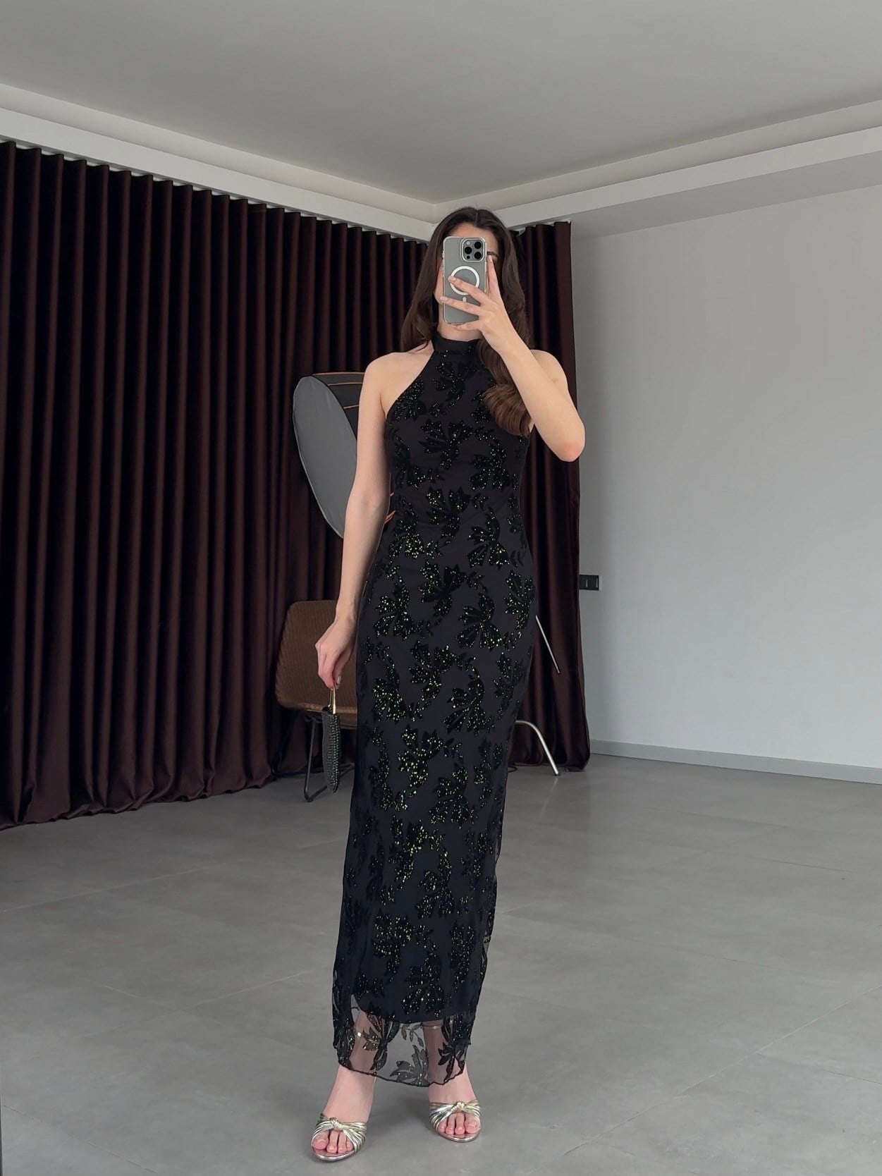 Boyundan Bağlamalı Sim Desenli Elbise- Siyah