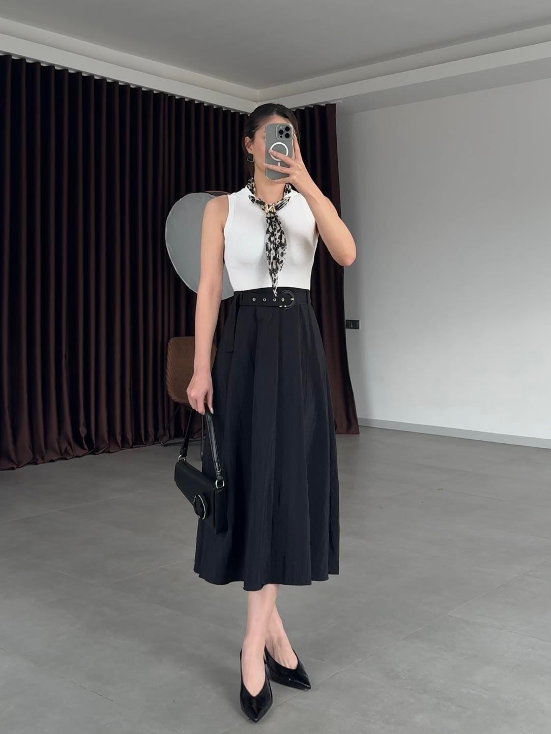 Fular Detaylı Matchlı Elbise