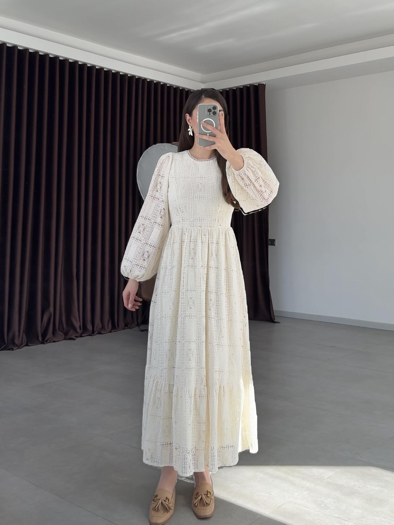 Balon Kol Dantel Elbise-Bej