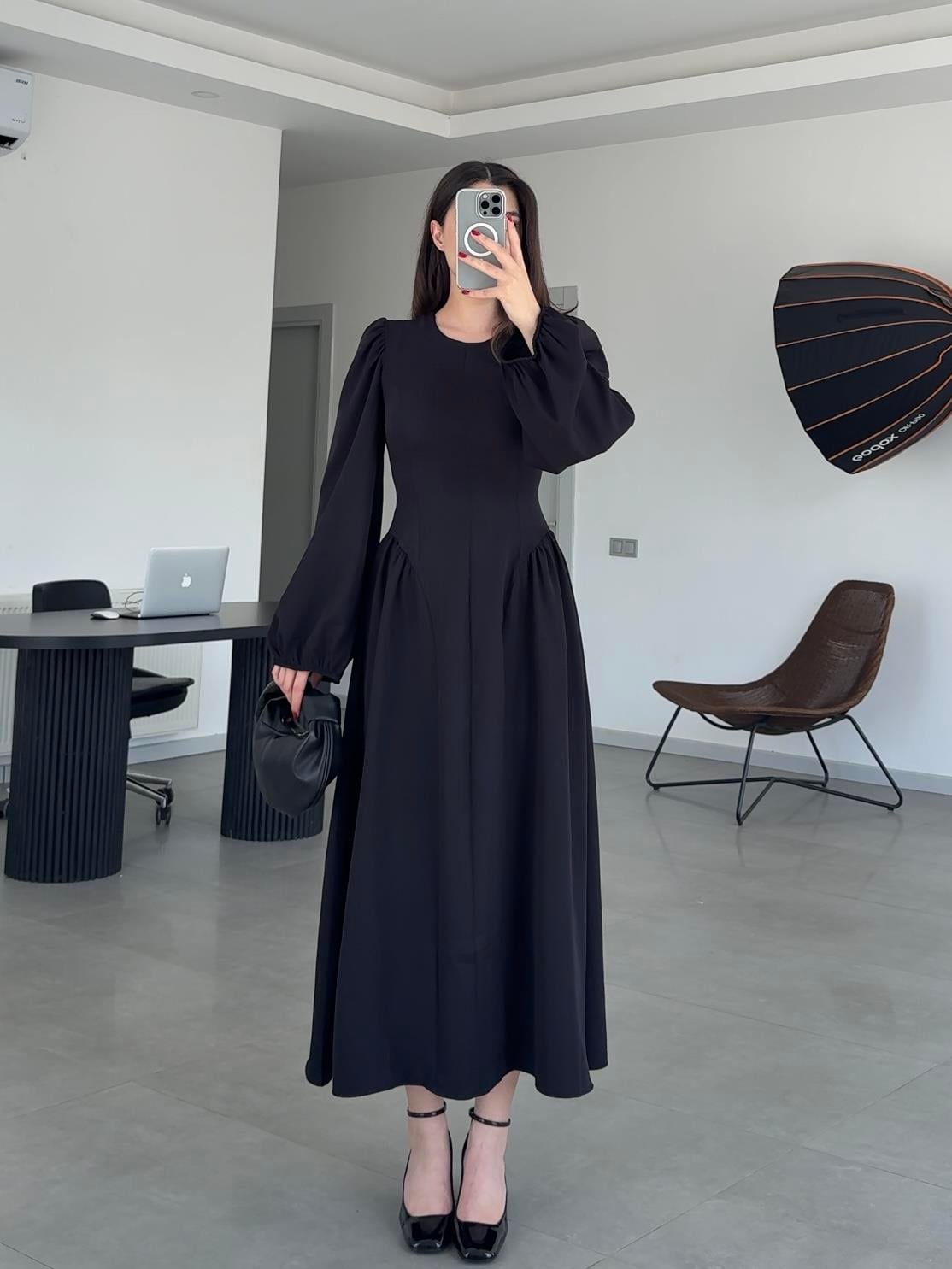 LORA ARKADAN BAĞLAMA DETAYLI ELBİSE- Siyah