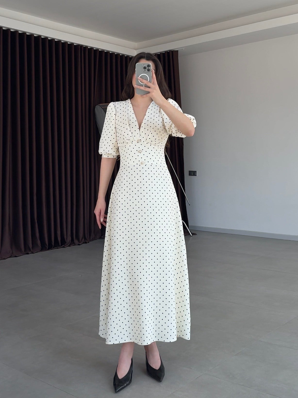 Zoen Düğme Detaylı Puantiyeli Elbise