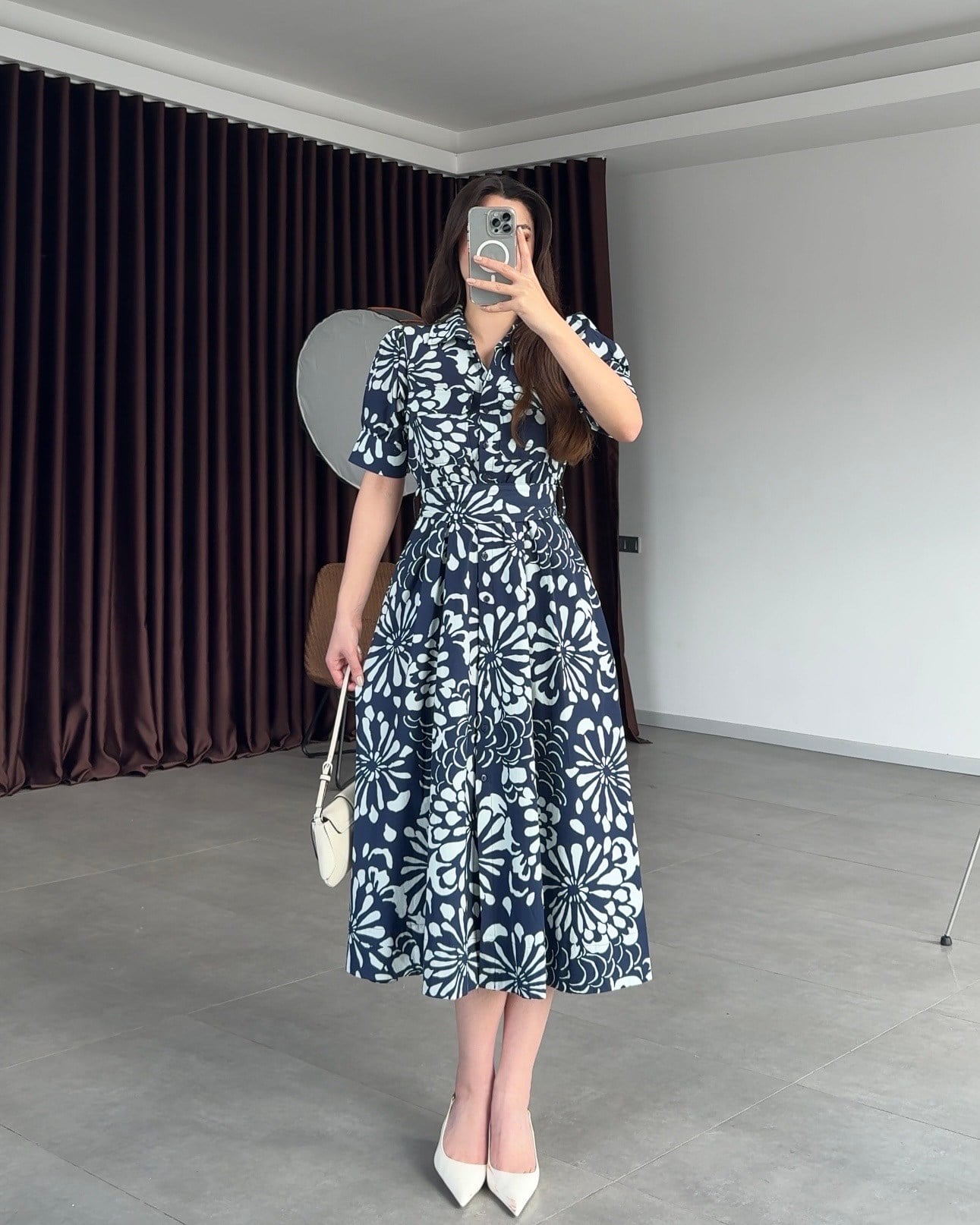 Balon Kol Lacivert Desenli Kuşak Detaylı Gömlek Elbise