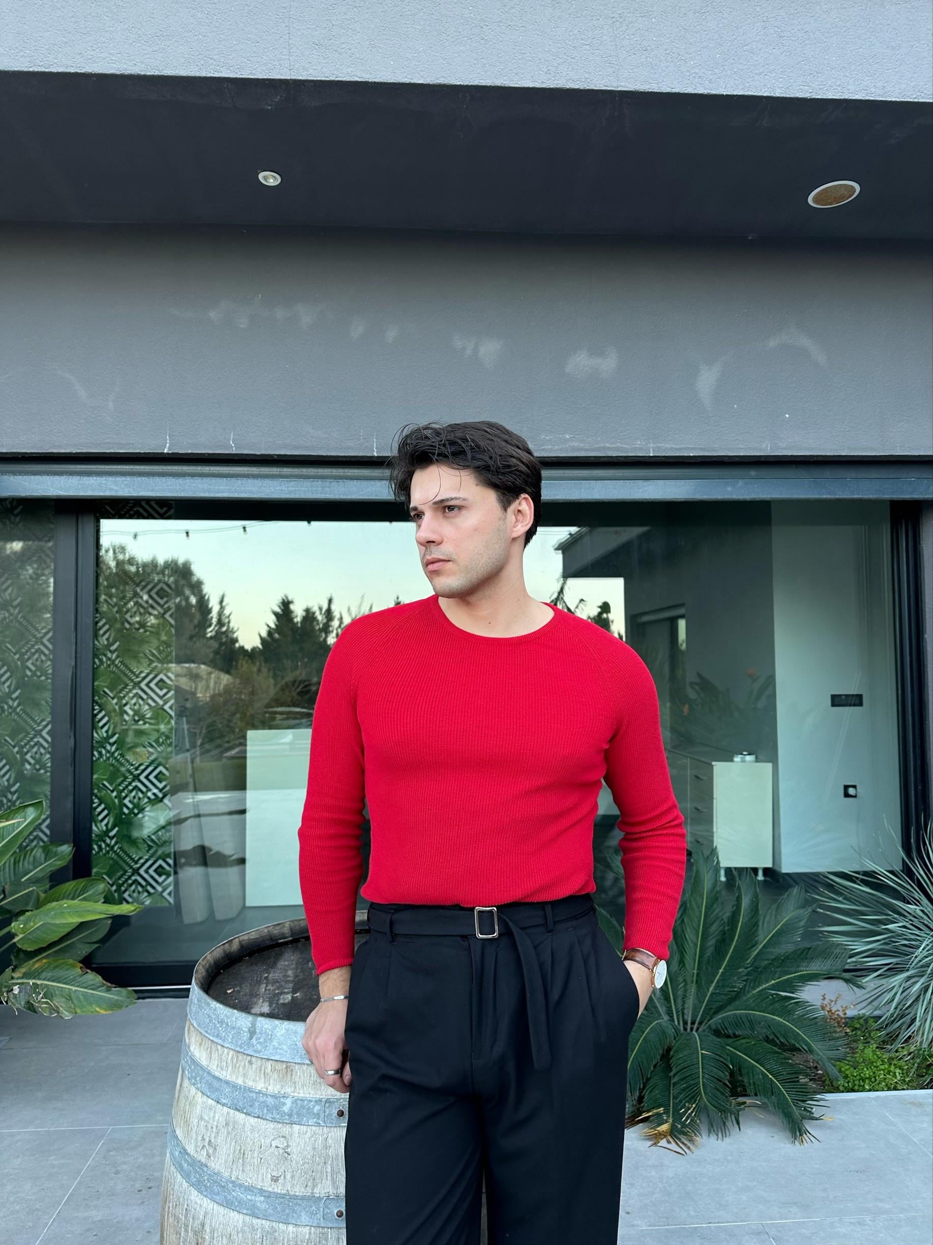 KIRMIZI SLİM FİT TRİKO