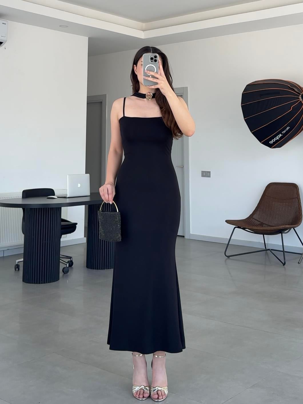 İNCE ASKILI ŞALLI ELBİSE- Siyah