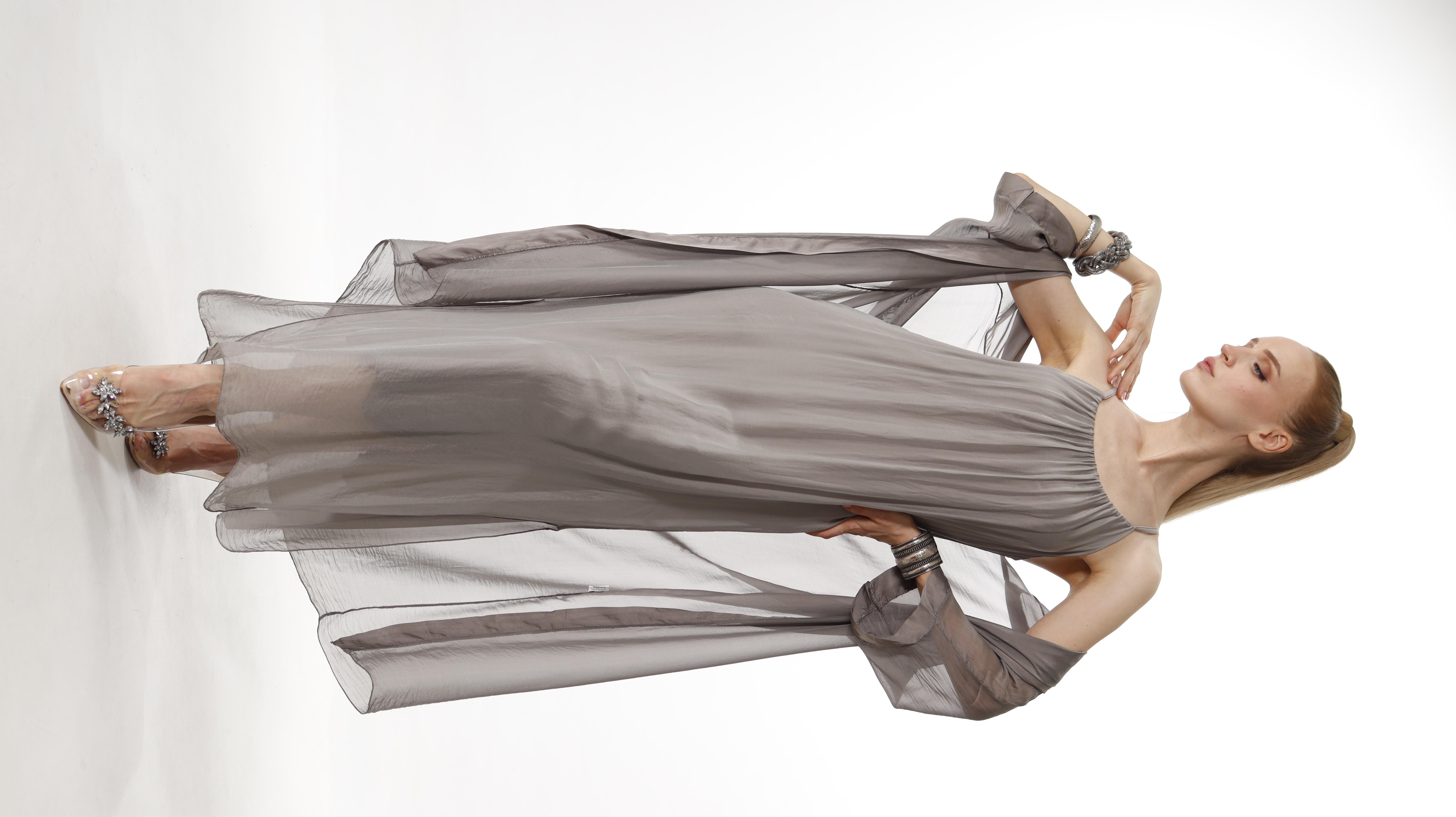 İtalyan İpek Kaftan Gümüş