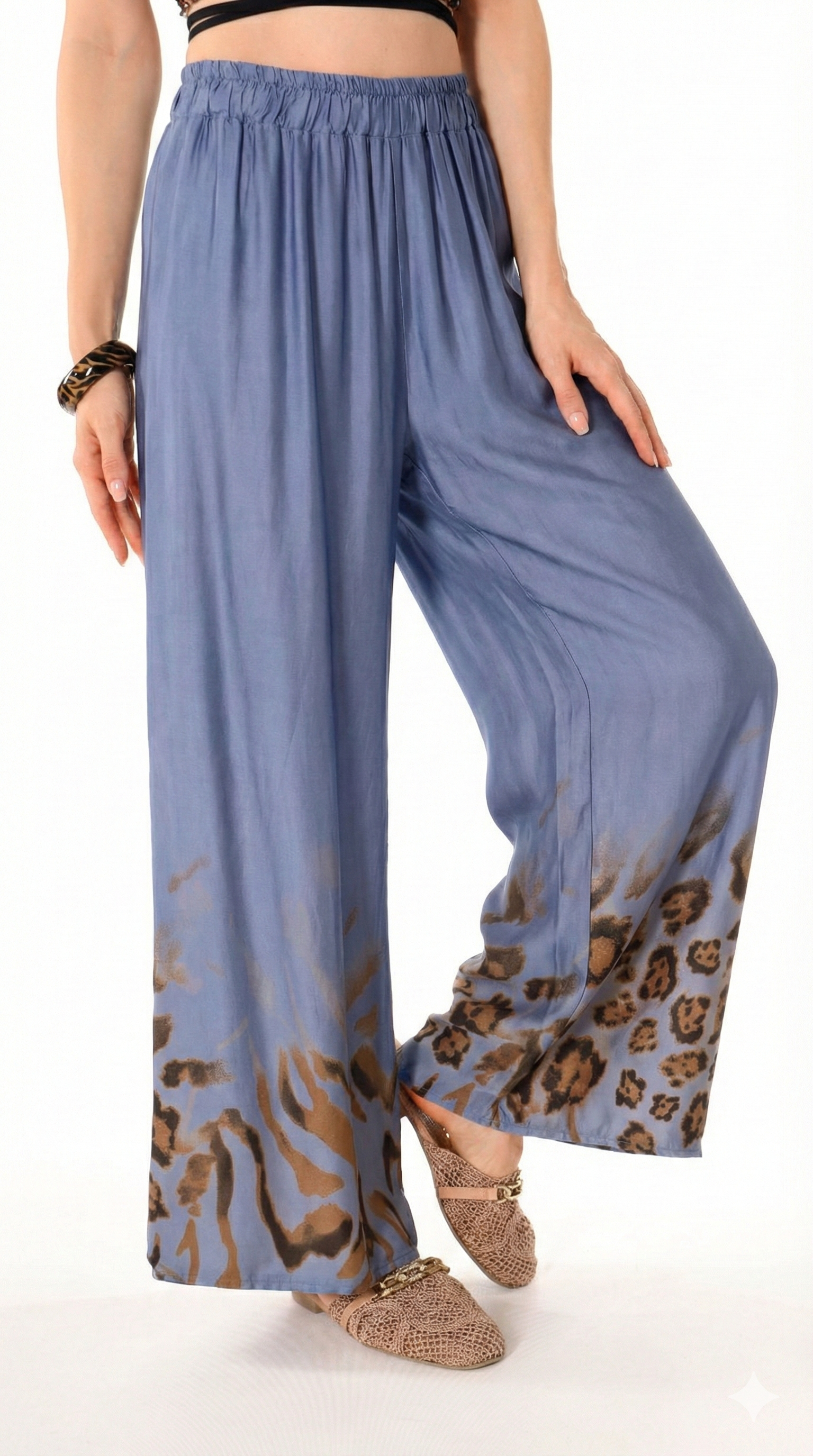 İtalyan Leopar Desen Saten PantolonshE Tekstilİtalyan Leopar Desen Saten Pantolon Haki