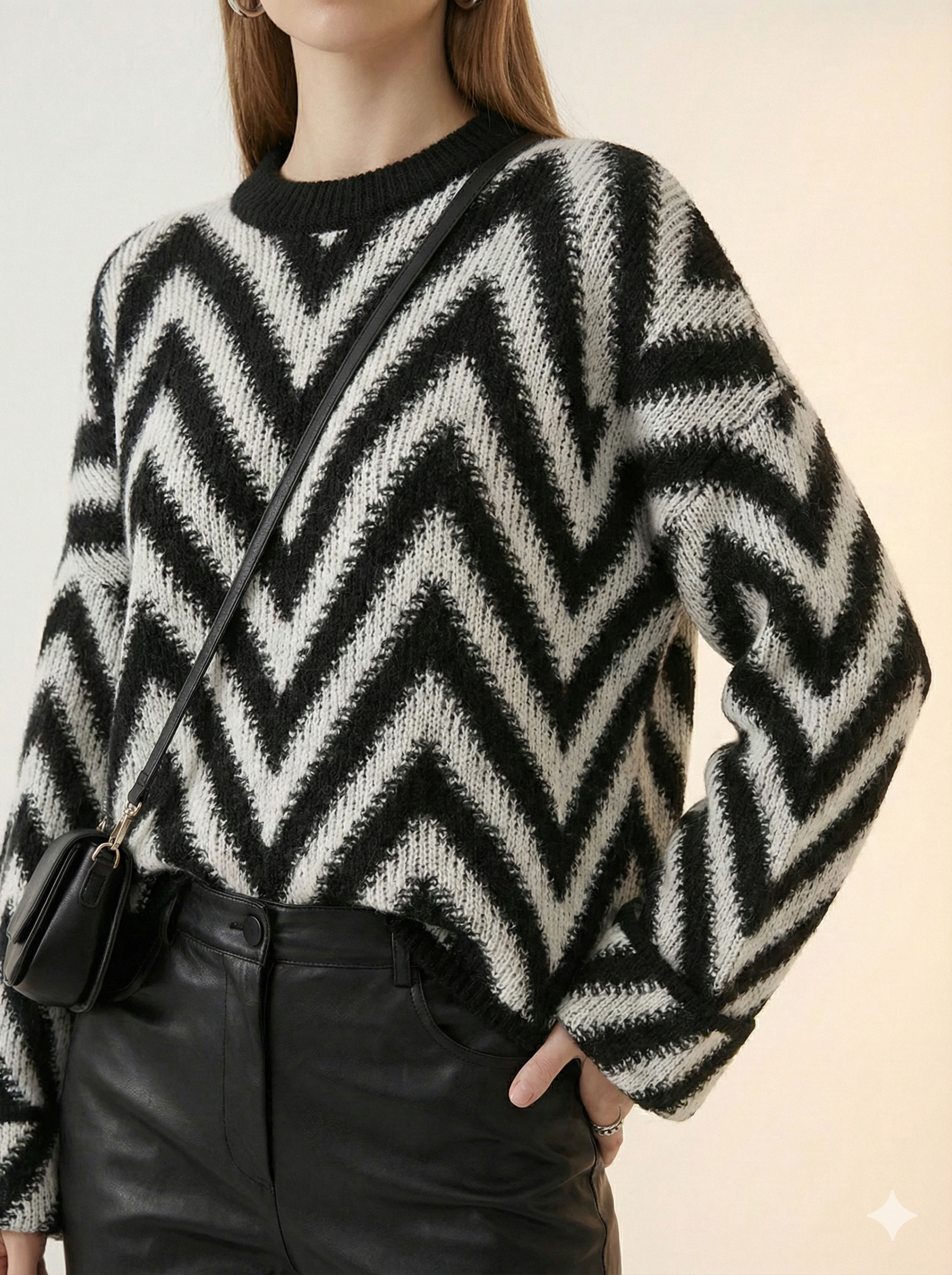 Zigzag Desenli Kazak SiyahshE TekstilZigzag Desenli Kazak Siyah
