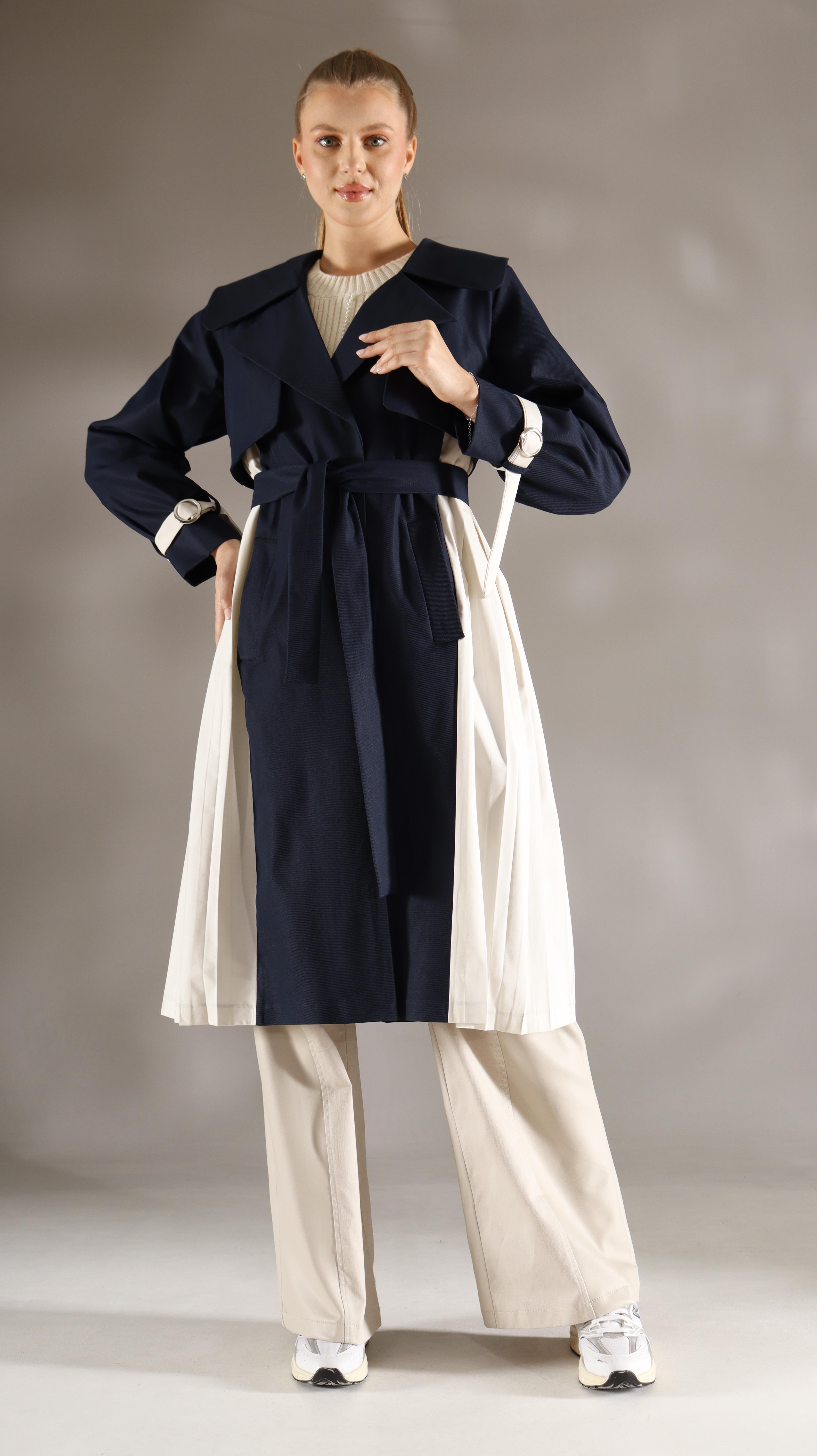 İtalyan Style Asterli Trençkot lacivertshE Tekstilİtalyan Style Asterli Trençkot Lacivert