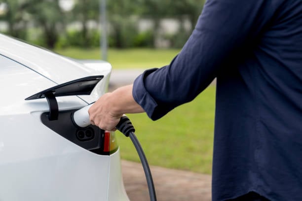 Elektrikli Aracınızla Daha Uzun Menzil ve Tasarrufun Sırları
