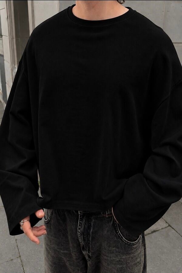 Black Core Oversized Boxy Sweat